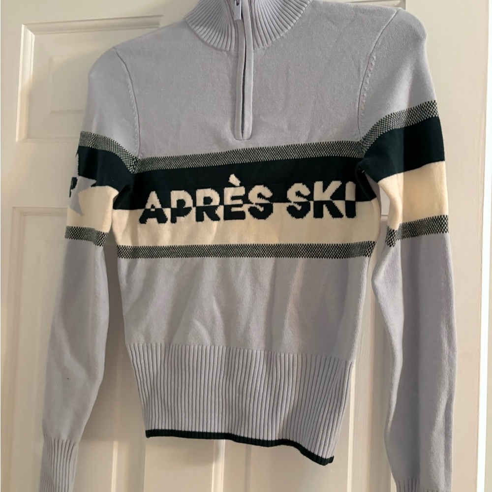 Victoria's Secret Light Gray and Dark Green Sweater